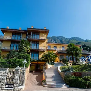 Cristallo 3* Malcesine