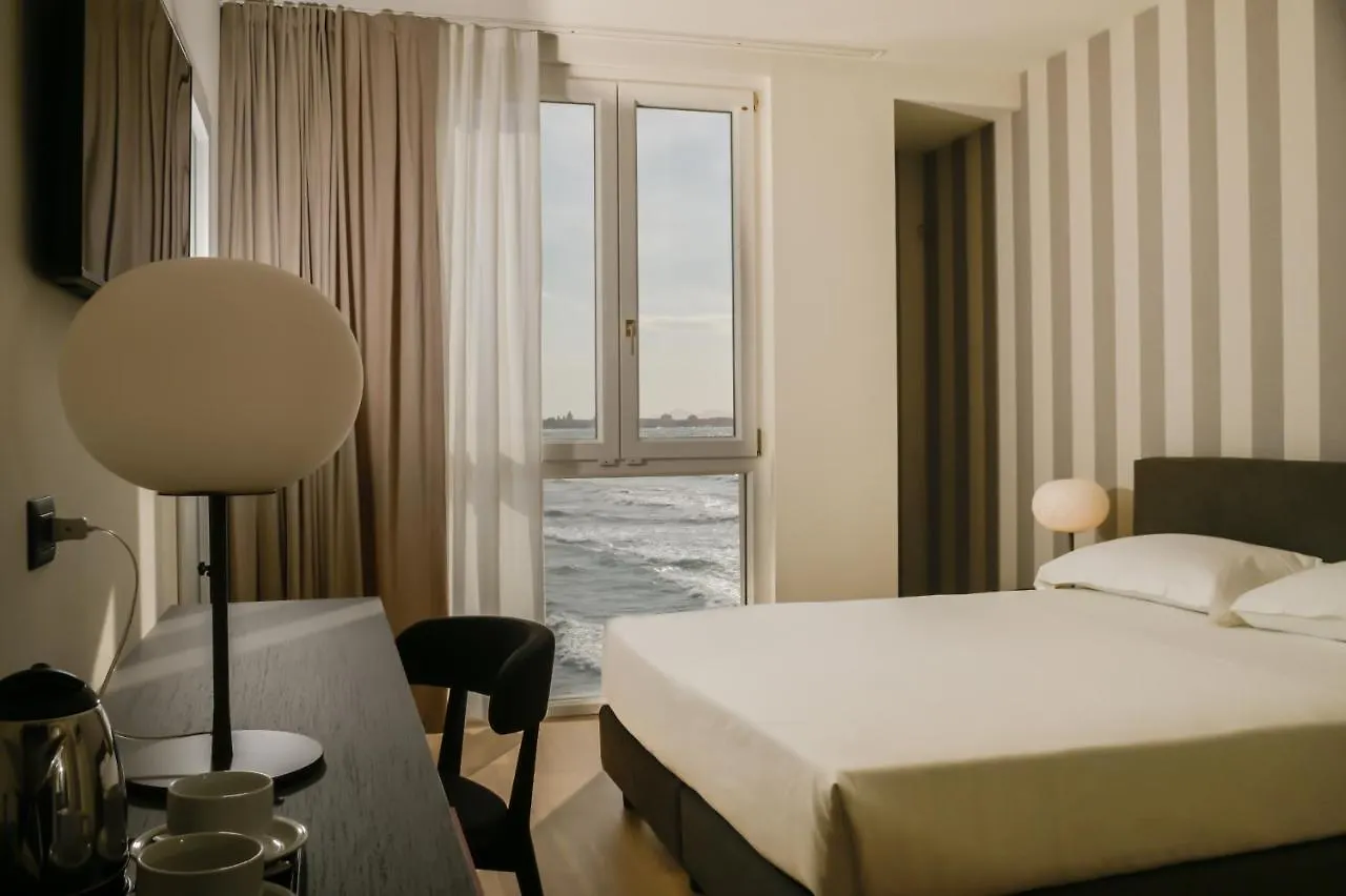 Hotel Punta Tipa Trapani