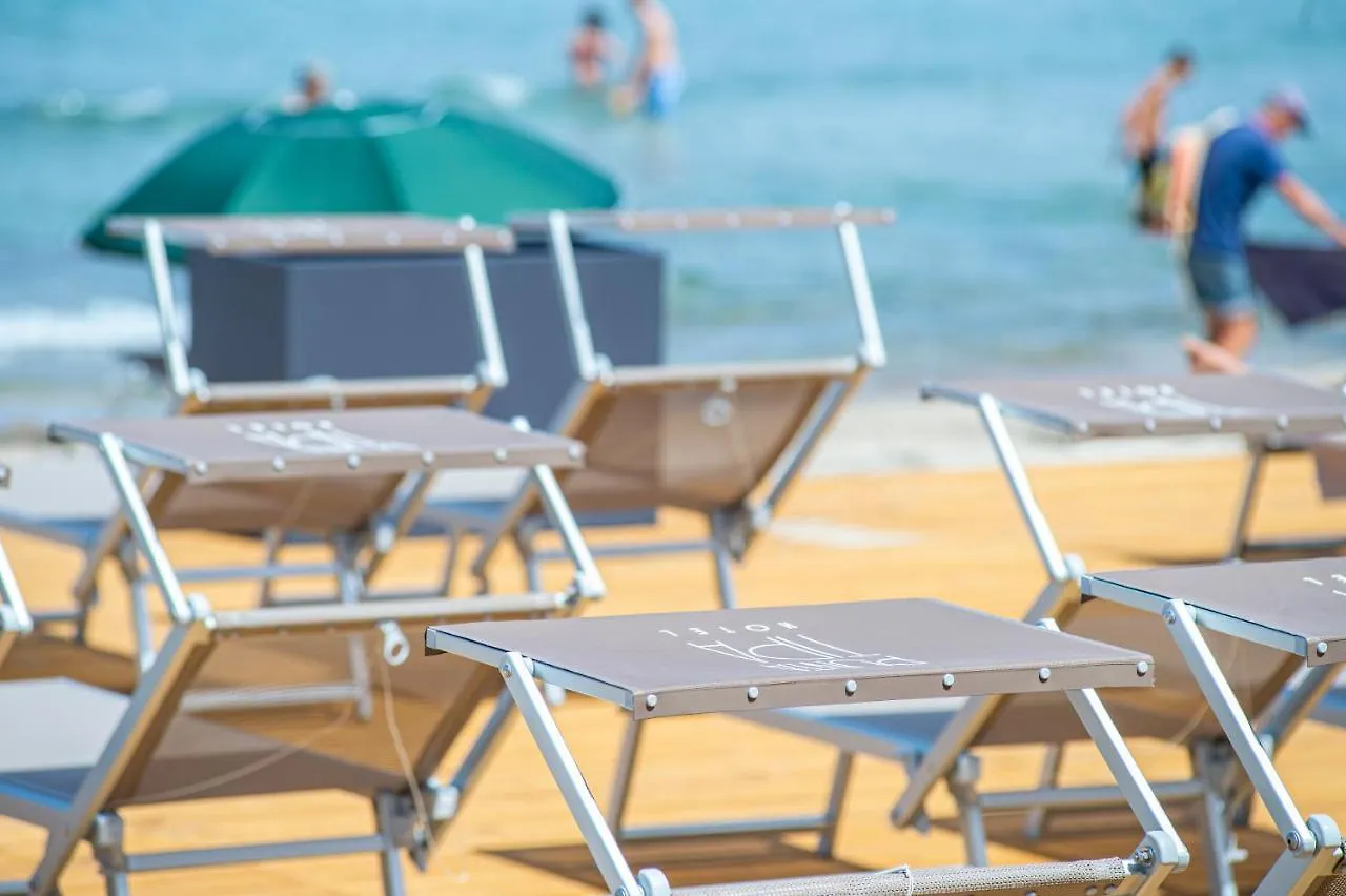 Hotel Punta Tipa Trapani 4*,  Italien